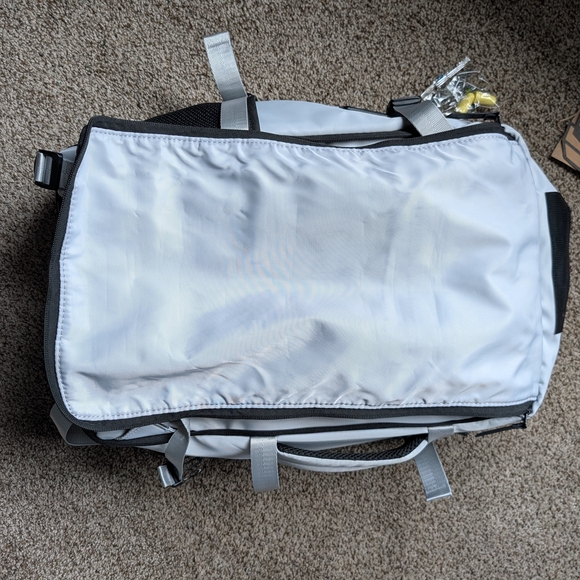 Phieres Travel Backpack From Austria - Picture 9 of 9